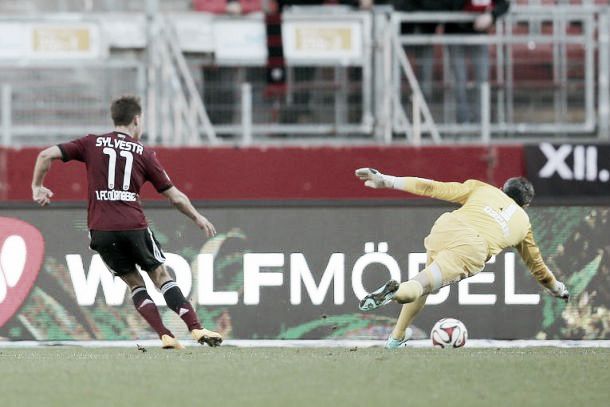 FC Nürnberg 2-1 FC Ingolstadt: Ten men Der Club hold on to end Die Schanzer's unbeaten run