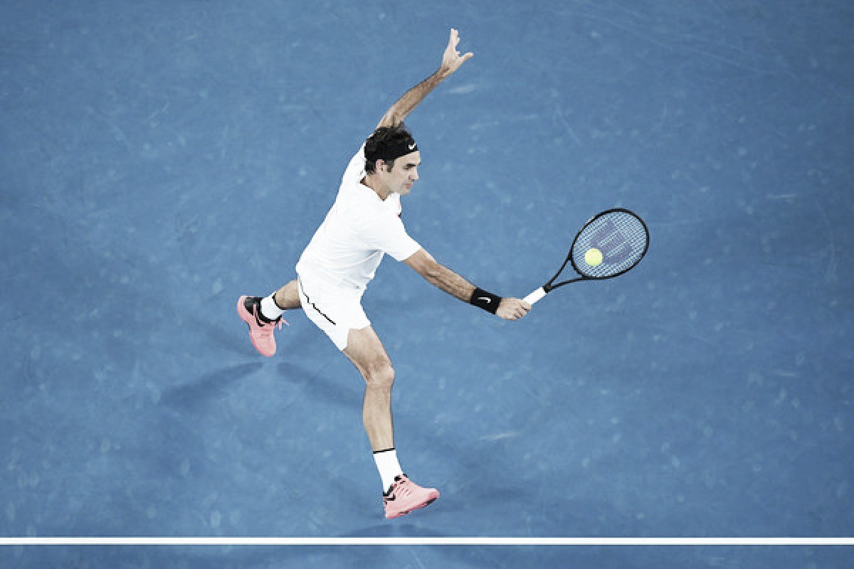 Federer da una cátedra de tenis