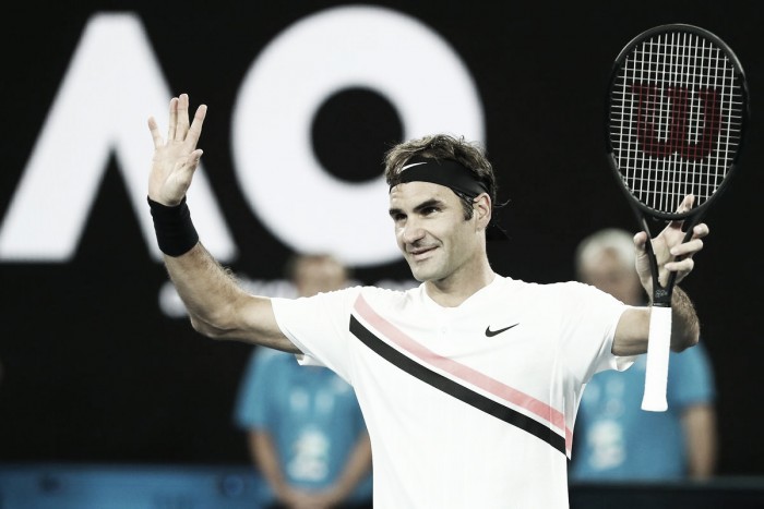 Struff sorprende, pero Federer avanza