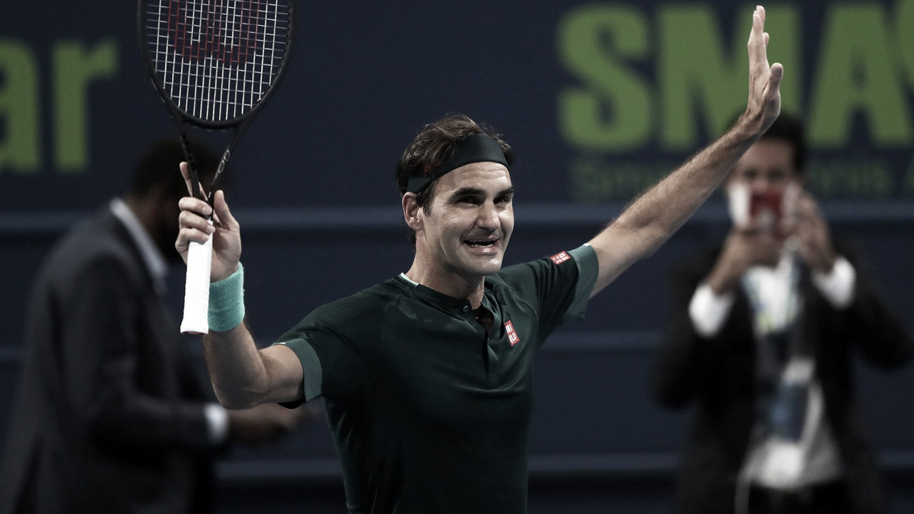 Após 405 dias fora do circuito, Federer vence Evans em longa batalha na estreia em Doha