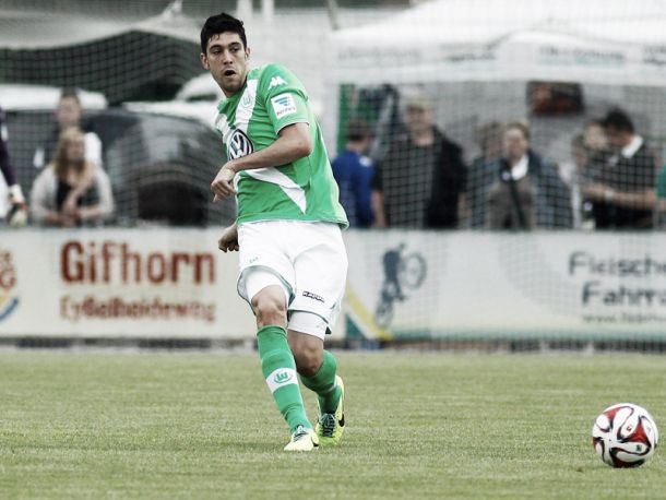 Wolfsburg extend Felipe's contract