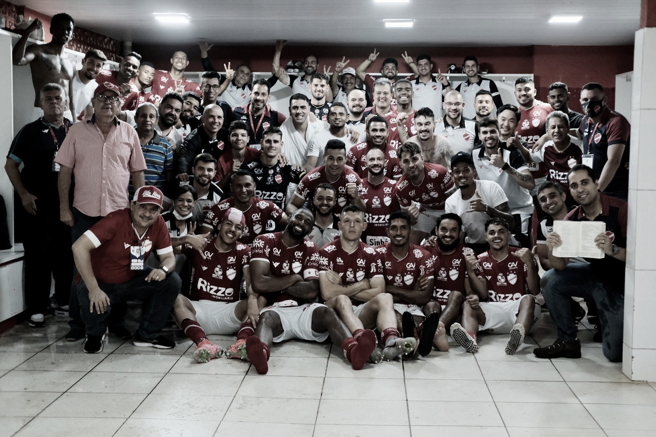 Vila Nova vence Londrina e garante permanência na Série B