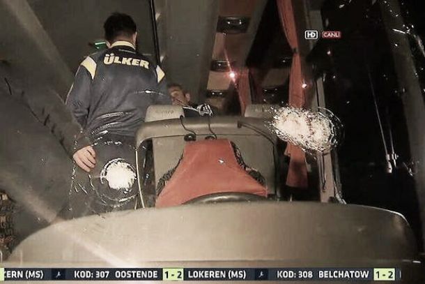Após ataque ao autocarro: Fenerbahçe quer suspensão do campeonato turco Após ataque ao autocarro: Fenerbahçe quer suspensão do campeonato turco
