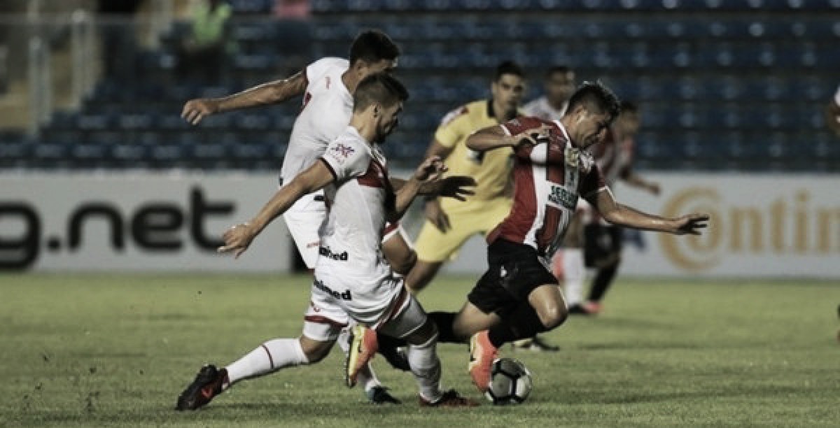 Com gol de Keké no fim, Vila Nova arranca empate fora de casa sobre Ferroviário
