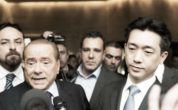 Milan, Mister Bee invitato in Sardegna da Berlusconi: si continua a trattare