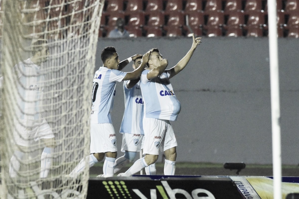 Dagoberto faz gol solitário e Londrina supera Ponte Preta na Série B Dagoberto faz gol solitário e Londrina supera Ponte Preta na Série B