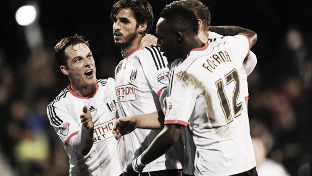 Fulham 2-1 Reading: Ruiz scores late on to seal all three points for The Lilywhites