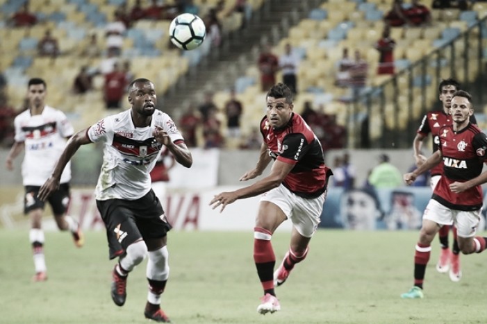 No terceiro duelo em 14 dias, Atlético-GO e Flamengo decidem vaga nas quartas da Copa do Brasil