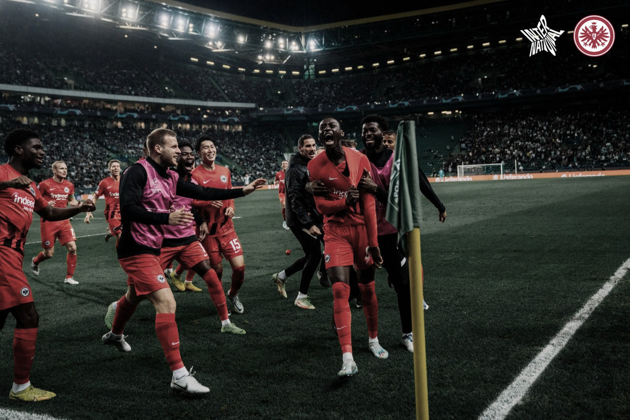 Eintracht Frankfurt
vence Sporting de virada e avança para próxima fase da Champions League