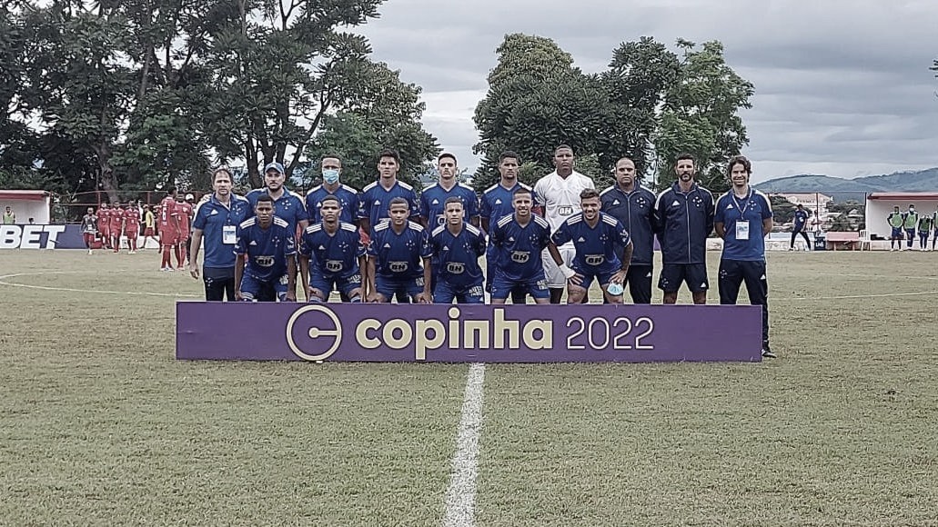 Em jogo marcado por boa atuação do goleiro Denivys, Cruzeiro derrota Itapirense pela Copinha