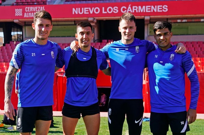 Raba, Uzuni, Petrovic y Arezo, listos para debutar con el Granada CF