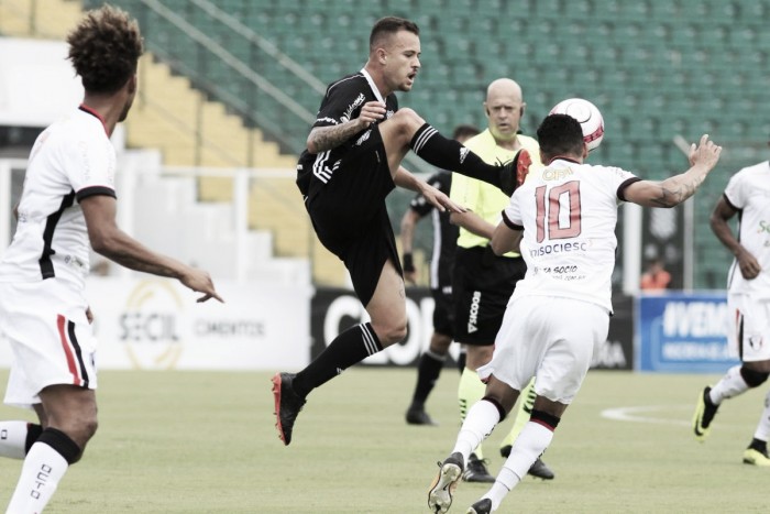 Figueirense derrota Joinville e se isola na liderança do Campeonato Catarinense