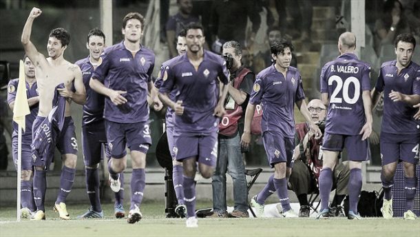 Paseo de la Fiorentina en su debut europeo