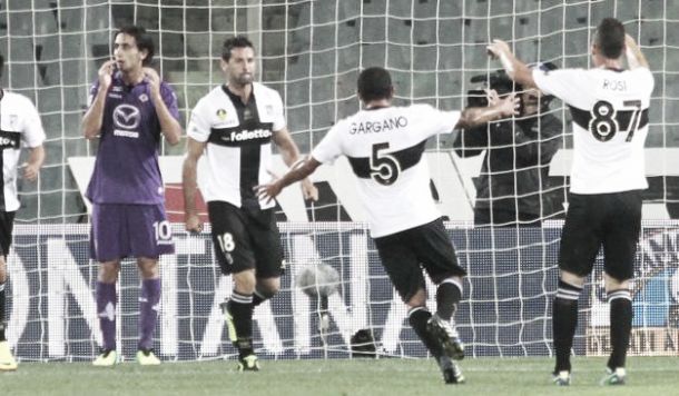 La Fiorentina se deja dos puntos en el último suspiro