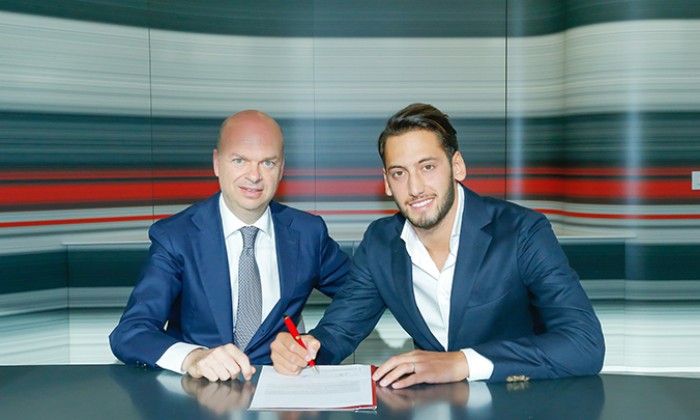 Hakan Calhanoglu leaves Bayer Leverkusen for AC Milan