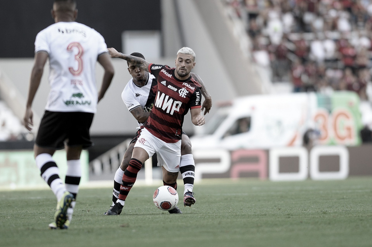 Quase completos, Vasco e Flamengo fazem primeiro jogo da semifinal no Carioca