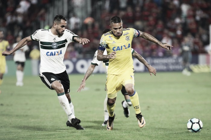 Interino no Coritiba, Robson Gomes classifica derrota como injusta: "Merecíamos o empate"