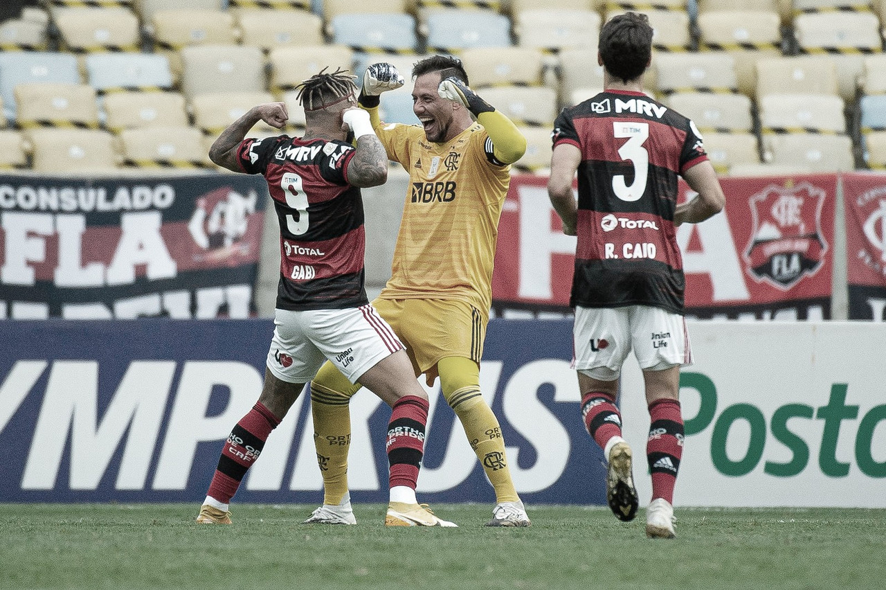 Rogério Ceni comemora volta de Gabigol e elogia Diego Alves: "Ótimo profissional"