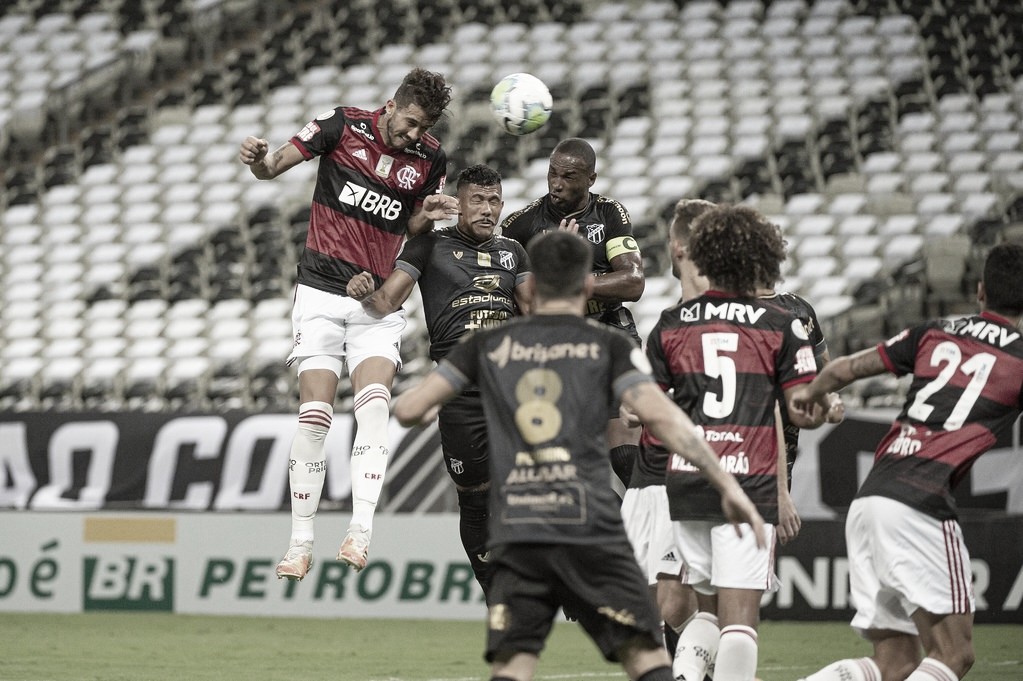 Domènec Torrent lamenta desatenção do Flamengo após derrota para Ceará: "Perdemos o controle"