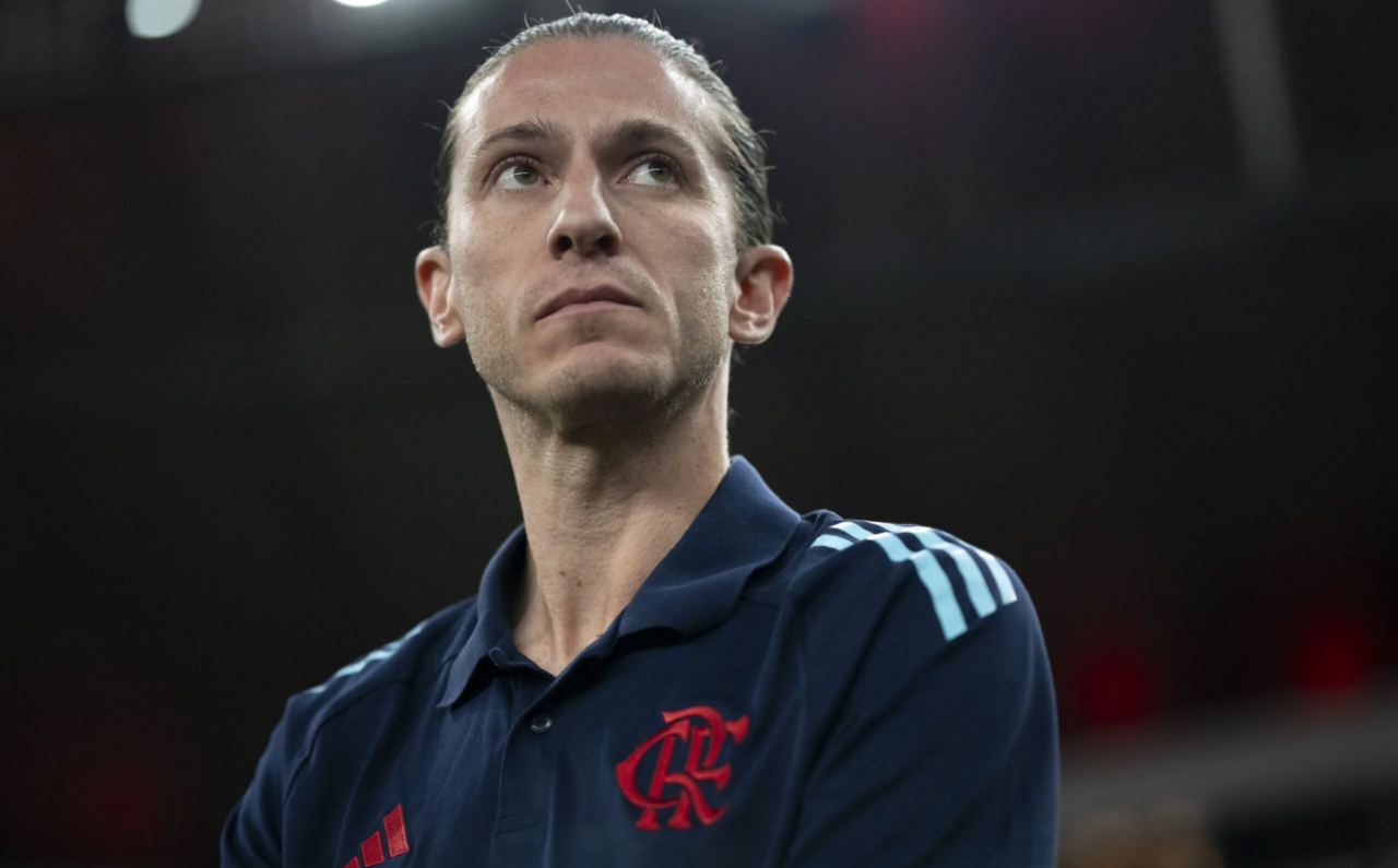 Análise: Flamengo desrespeita Filipe Luís com demisão surreal após goleada e volta a praticar autossabotagem Análise: Flamengo desrespeita Filipe Luís com demisão surreal após goleada e volta a praticar autossabotagem
