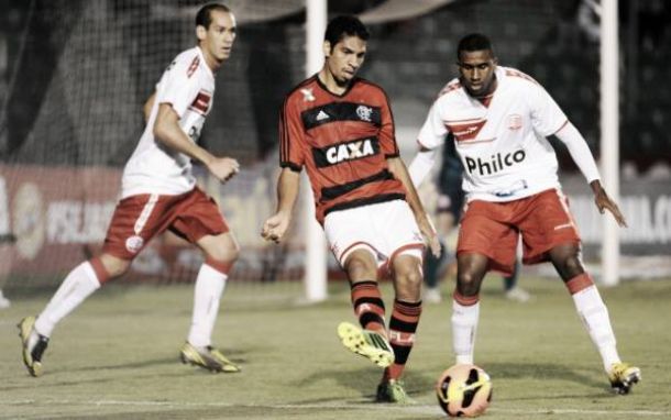 Sem técnico e desfalcado, Flamengo recebe Náutico pela terceira fase da Copa do Brasil