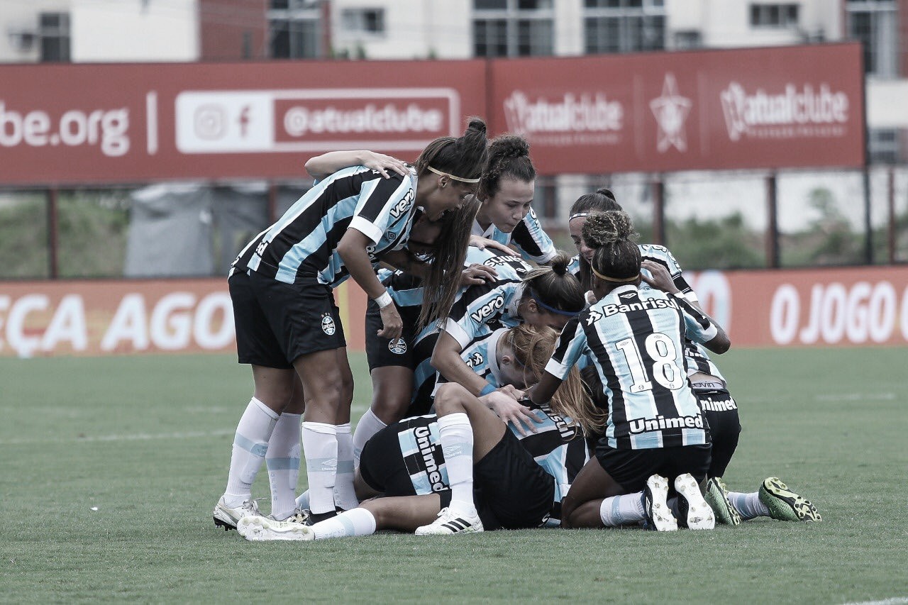 Com lance polêmico, Grêmio passa pelo Flamengo e vai à final da Supercopa Feminina
