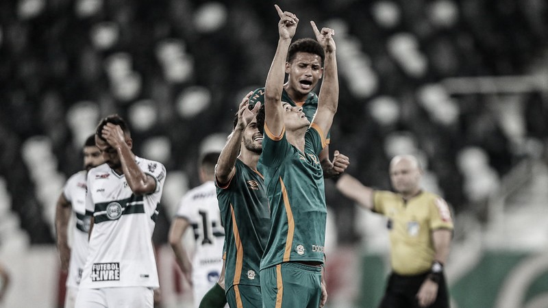 Fluminense dribla surto do coronavírus no elenco, goleia Coritiba e espanta má fase Fluminense dribla surto do coronavírus no elenco, goleia Coritiba e espanta má fase