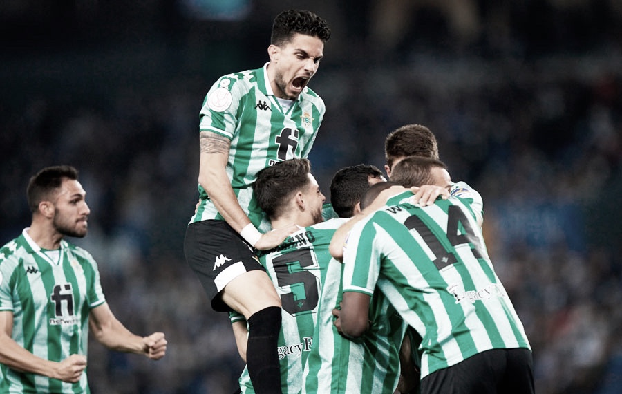 A la heroica y tirando de fe: el Real Betis está en la final de Copa