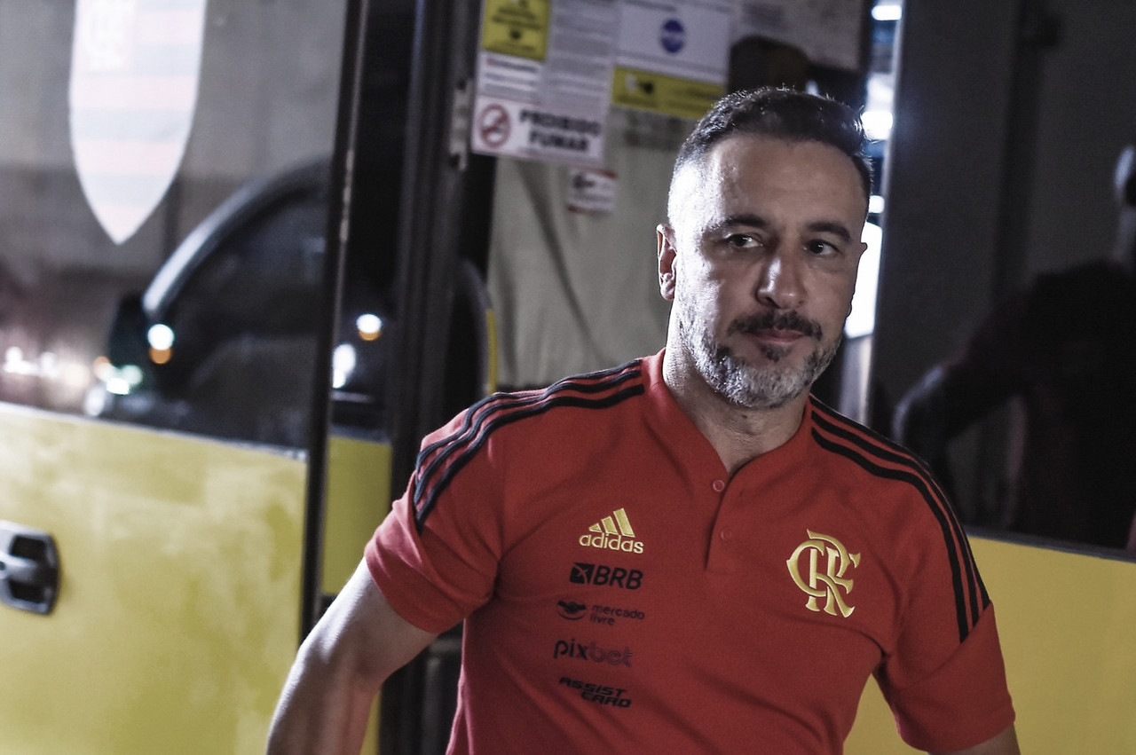 Vitor Pereira lamenta empate do Flamengo com Madureira e defende elenco: "Não são máquinas"