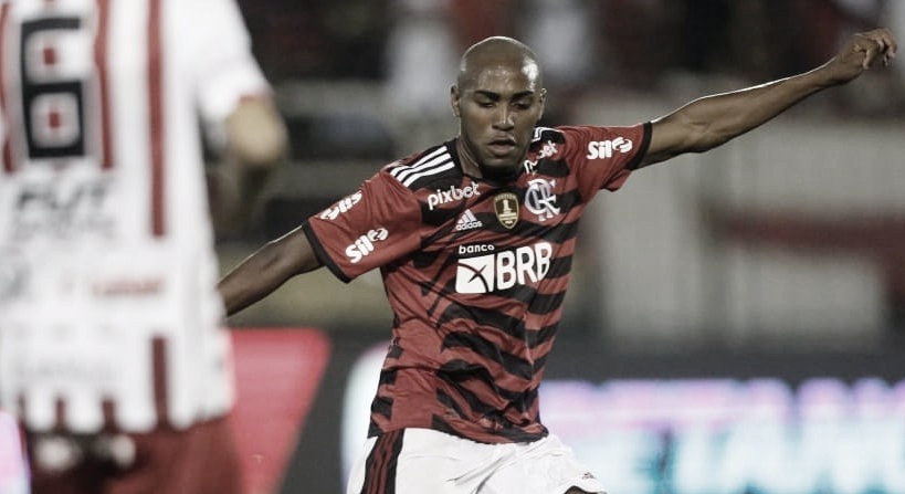 Na volta de Rodrigo Caio, Flamengo e Bangu empatam pelo Carioca