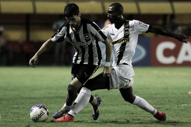 Botafogo sai na frente, mas cede empate no fim para o Volta Redonda