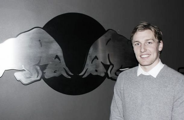 RB Leipzig sign Emil Forsberg