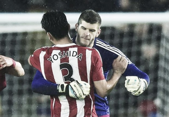 Southampton close in on clean sheet record