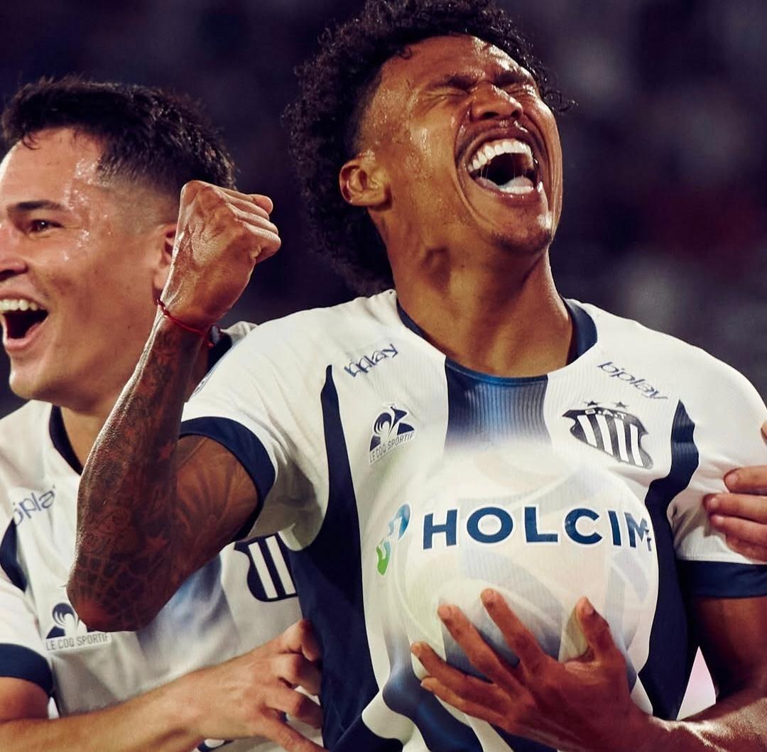 Talleres sumó de a tres ante Instituto en el Kempes - VAVEL Argentina