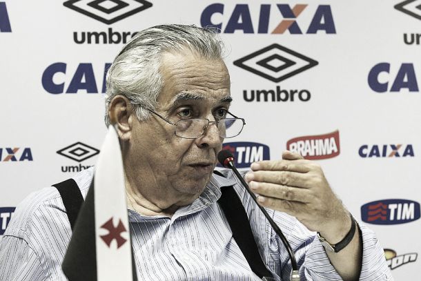 Eurico Miranda garante que o Vasco só joga no Maracanã se a torcida ficar no lado tradicional