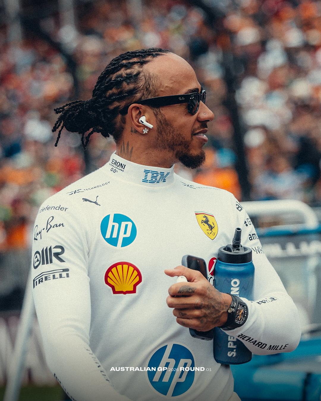 Hamilton vê Ferrari capaz de alcançar Mercedes: "Não é impossível"