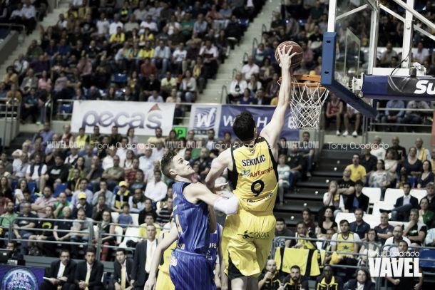 Iberostar Tenerife - Valencia Basket: todo o nada en el Santiago Martín