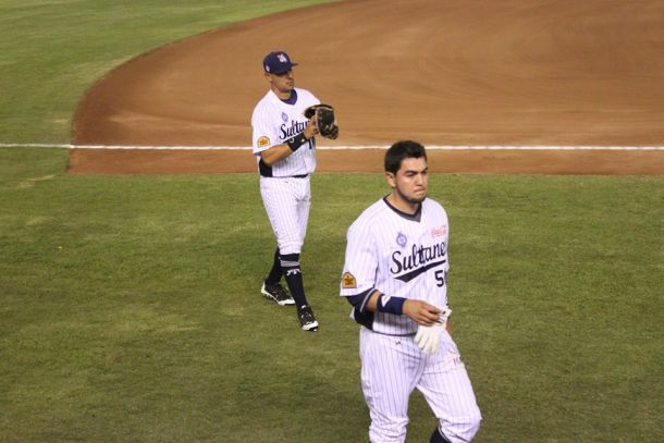 Sultanes vuelve a caer ante Saraperos y pierde la serie Sultanes vuelve a caer ante Saraperos y pierde la serie