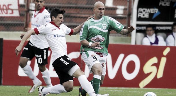 Huracán y una parada difícil Huracán y una parada difícil