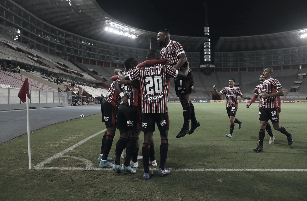 São Paulo marca no fim e estreia na Sul-Americana com vitória diante do Ayacucho