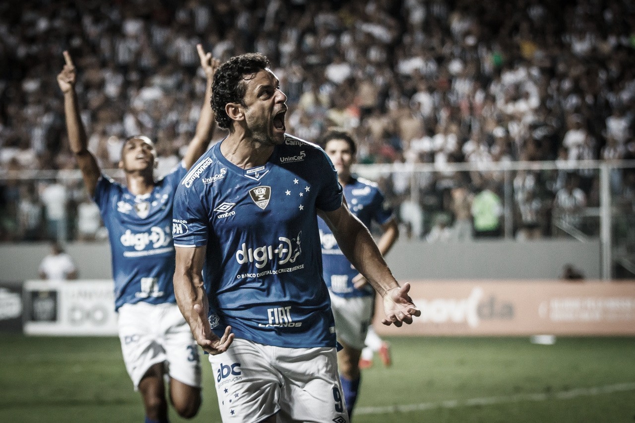 Fred marca de pênalti, Cruzeiro empata com Atlético-MG e conquista bicampeonato Mineiro