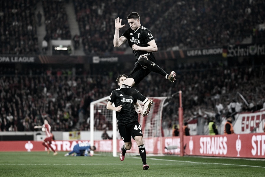 Juventus bate Freiburg e avança para quartas de final da Liga Europa