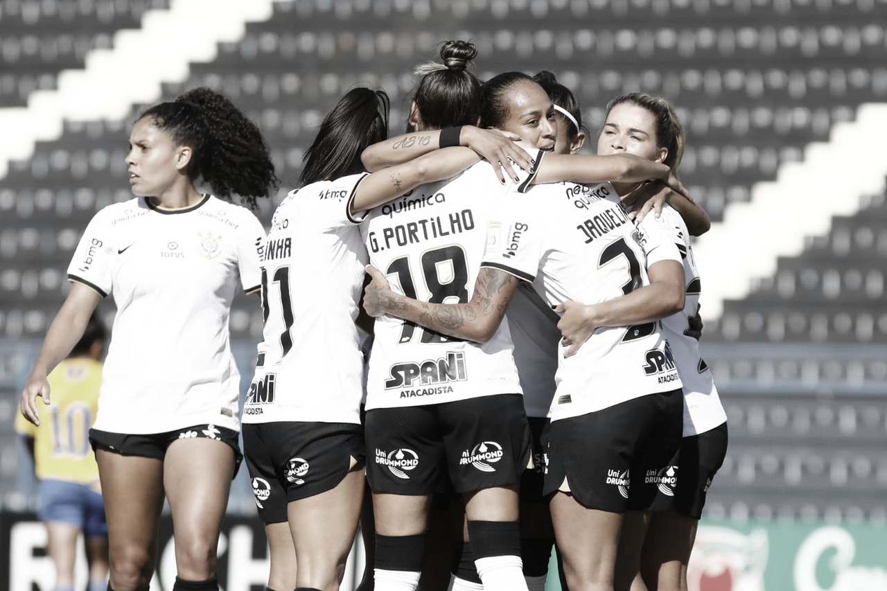 Corinthians vence Avaí/Kindermann e assume liderança provisória do Brasileiro Feminino