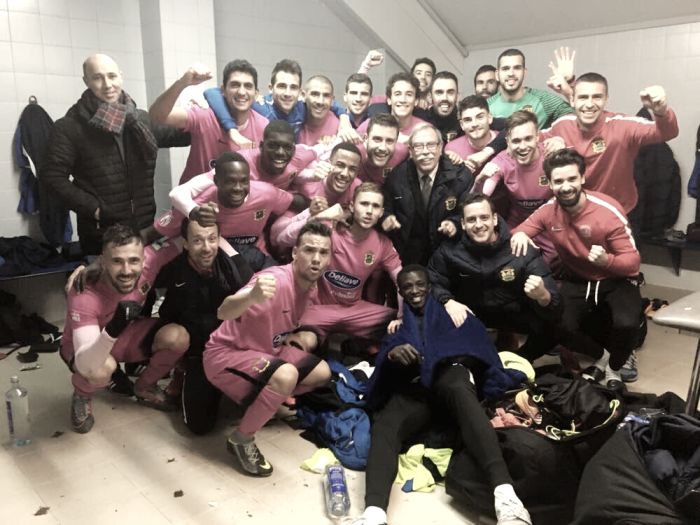 El Fuenlabrada vence y deja "tocado" al Fabril El Fuenlabrada vence y deja "tocado" al Fabril