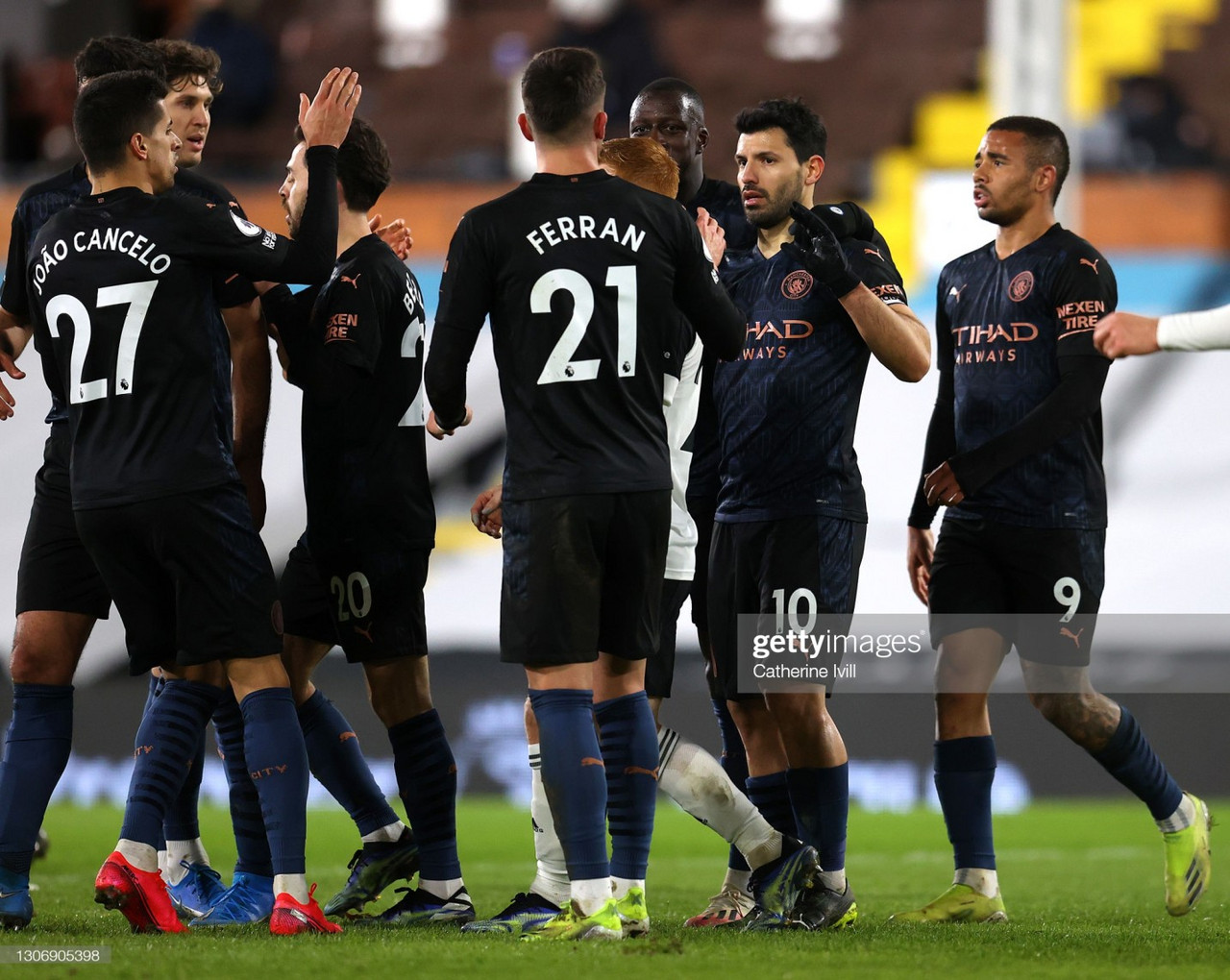 Fulham 0-3 Manchester City: Visitors waltz to comfortable victory