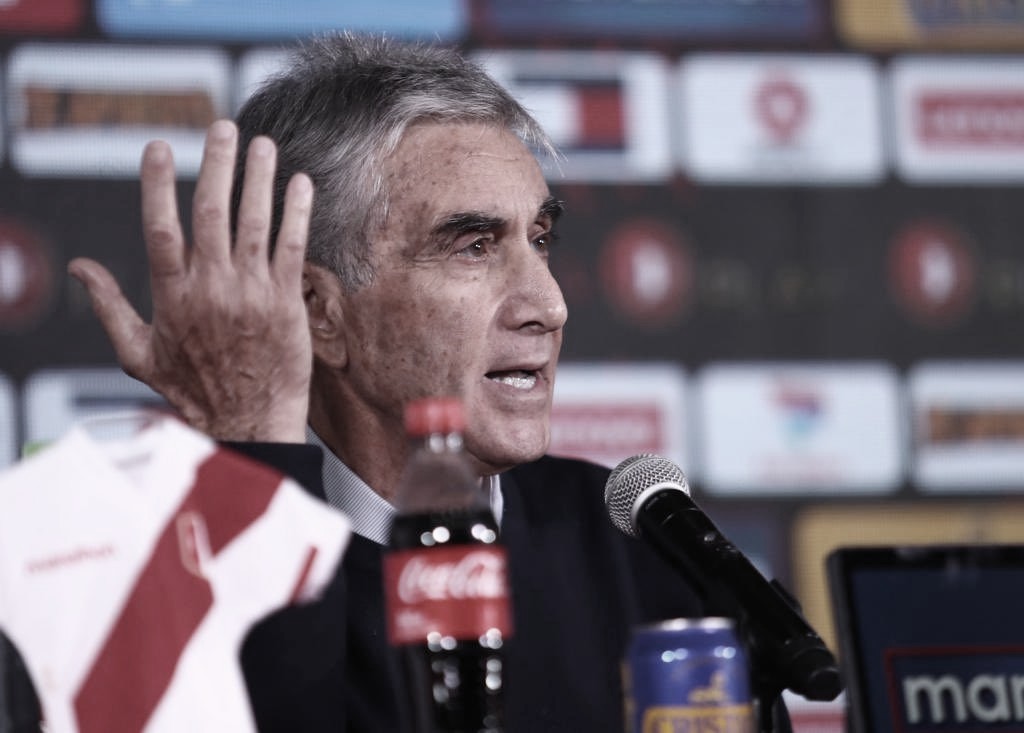 Juan Carlos Oblitas se muestra reflexivo tras la no clasificación de Perú 