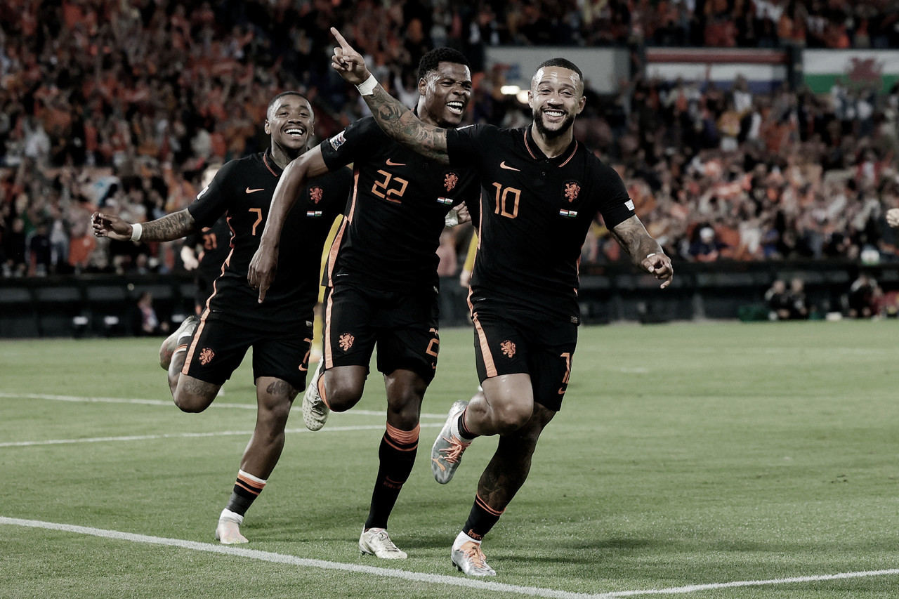Em final de jogo eletrizante, Holanda vence País de Gales no último minuto