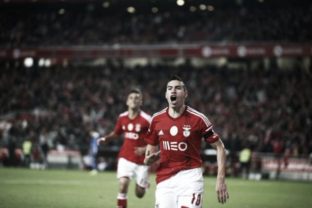 Benfica refuerza el liderato