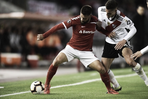 Internacional deixa vitória escapar na Argentina e fica no empate com River Plate Internacional deixa vitória escapar na Argentina e fica no empate com River Plate