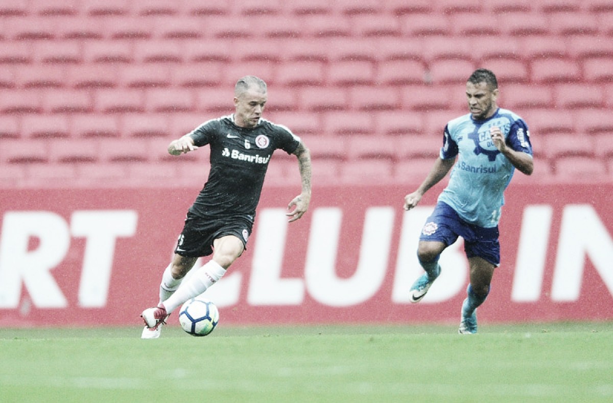 Internacional não sai do zero com Caxias em jogo-treino realizado no Beira-Rio Internacional não sai do zero com Caxias em jogo-treino realizado no Beira-Rio